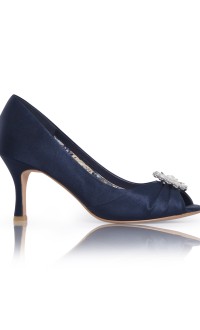 Gina-Navy shoe