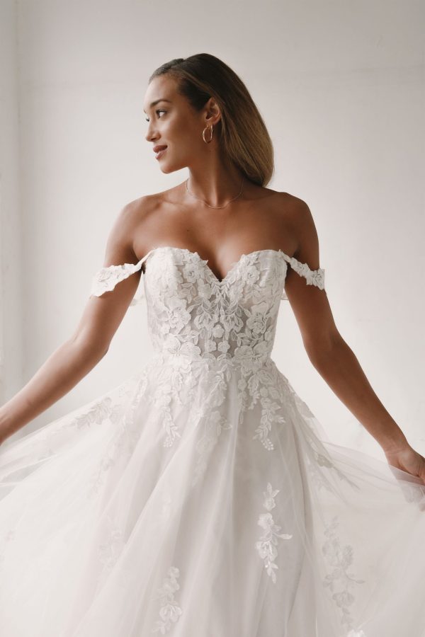 Justin Alexander Sincerity 44303, Lace wedding dress with Off the shoulder straps at Blessings Of Brighton