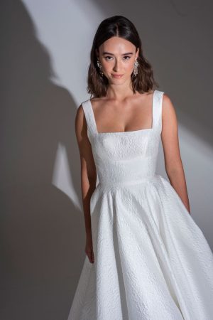Freda Bennet Milan - Designer & classic wedding dress collection at Blessings Of Brighton, Westdene, Brighton.E. Sussex BN1 5GG T:01273 505766 E:info@blessingsbridal.co.uk