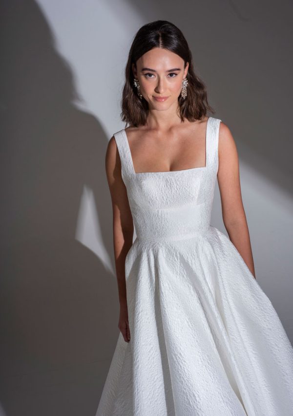 Freda Bennet Milan - Designer & classic wedding dress collection at Blessings Of Brighton, Westdene, Brighton.E. Sussex BN1 5GG T:01273 505766 E:info@blessingsbridal.co.uk