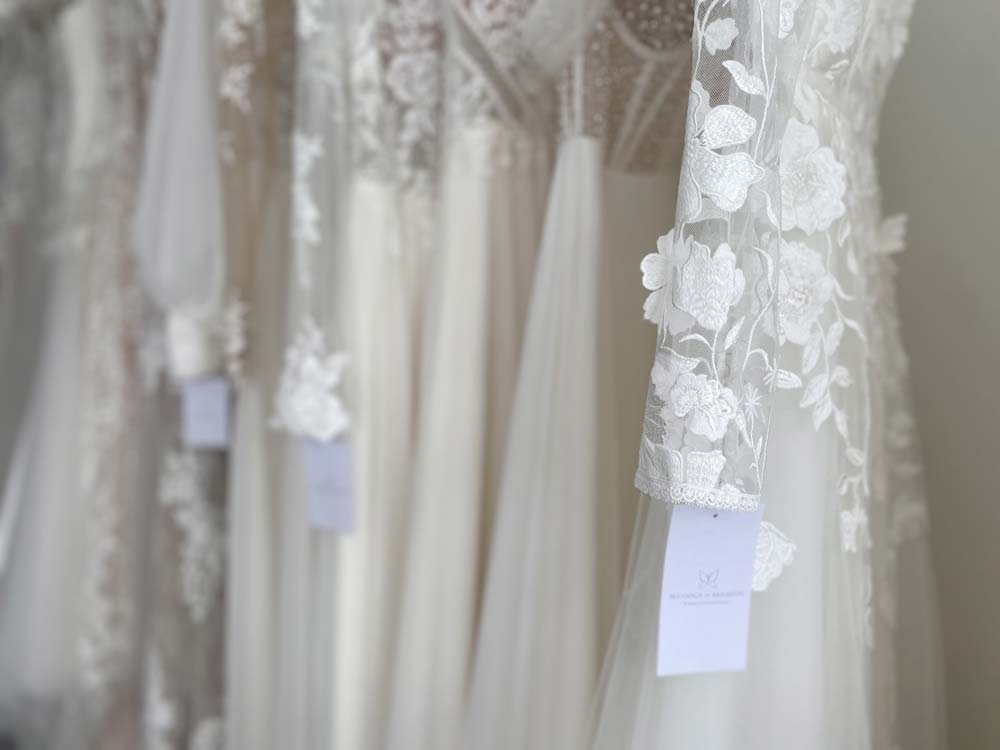 Wedding dresses - From classic, simple & modern designs with tags