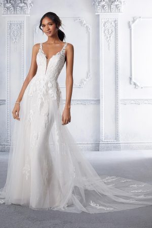 Mori Lee 2378 Tulle and Lace fitted Wedding Dress with Low back